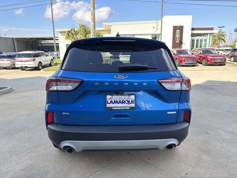 Used 2020 Ford Escape SE image 7