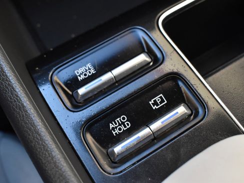 Used 2025 Hyundai Sonata SEL FWD image 33