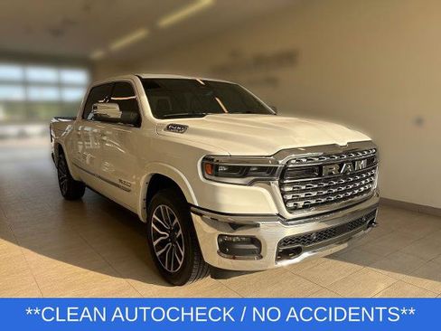 Used 2025 RAM 1500 Limited AWD/4WD image 5