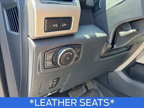 Used 2022 Ford F250 Lariat w/ Lariat Value Package AWD/4WD image 8