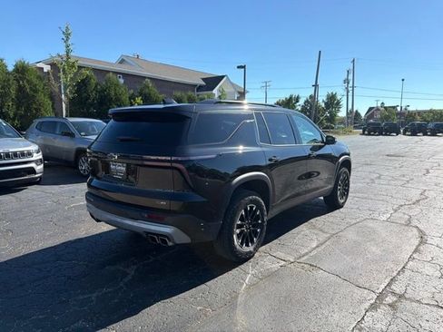 Used 2025 Chevrolet Traverse Z71 w/ Driver Confidence Package AWD/4WD image 7
