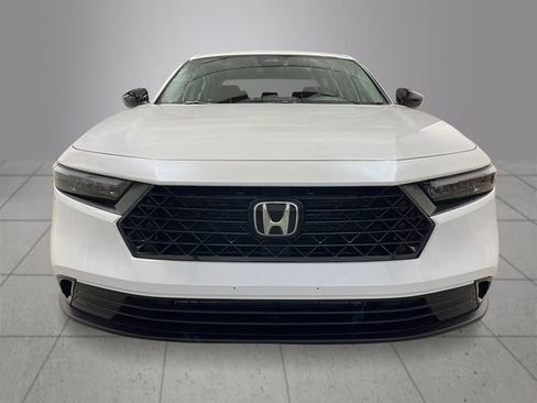 New 2025 Honda Accord SE image 9