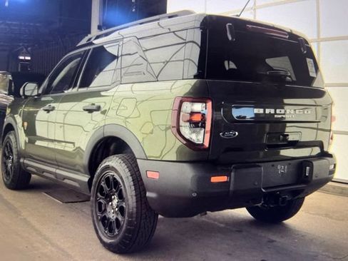 Used 2025 Ford Bronco Sport Badlands w/ Badlands Tech Package AWD/4WD image 3