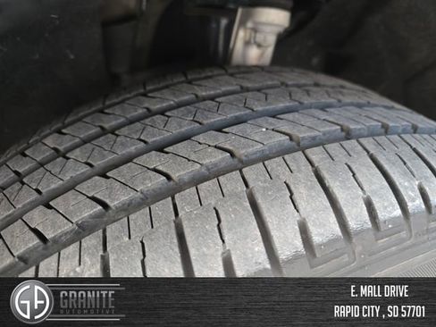 Used 2024 Dodge Durango GT image 28