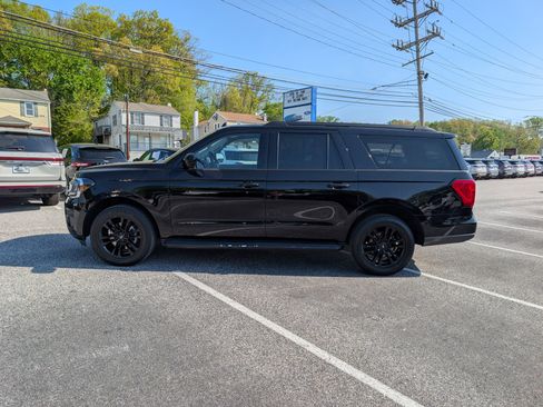 Certified 2022 Ford Expedition Max XLT AWD/4WD image 3