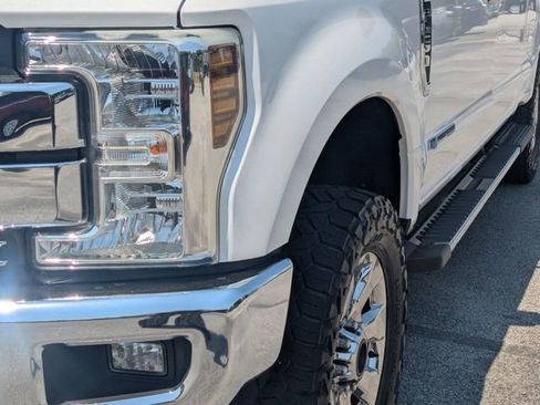 Used 2019 Ford F250 Lariat w/ Chrome Package AWD/4WD image 9