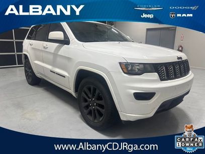Used 2020 Jeep Grand Cherokee Altitude