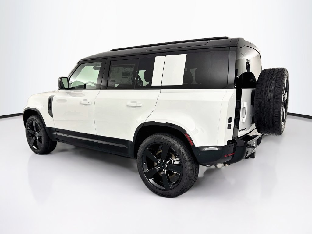New 2026 Land Rover Defender 110 X-Dynamic SE AWD/4WD image 7