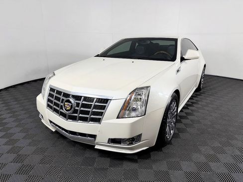 Used 2013 Cadillac CTS Premium image 3
