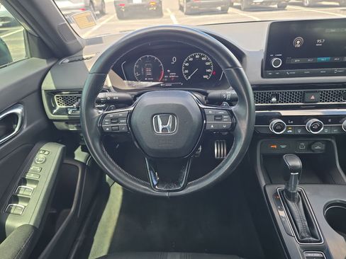 Used 2022 Honda Civic Sport image 10