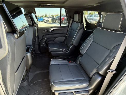 New 2026 Chevrolet Tahoe Premier image 25