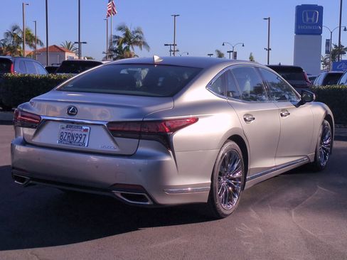 Used 2022 Lexus LS 500 image 6