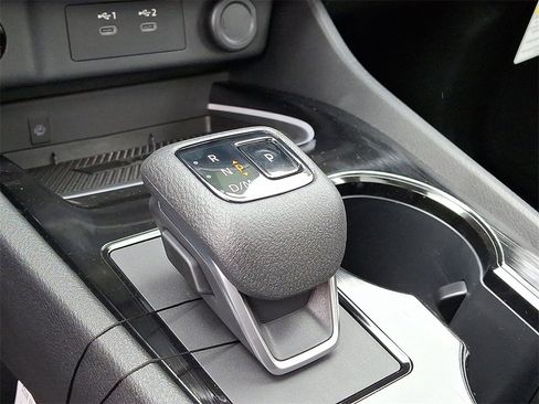 New 2025 Nissan Rogue SL w/ Tech Package image 24