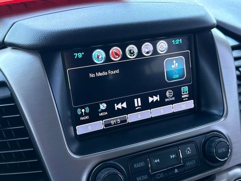 Used 2017 GMC Yukon XL Denali image 22