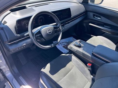 Used 2023 Nissan Ariya AWD image 13