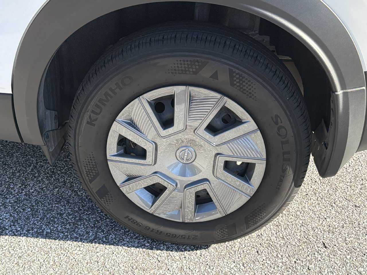 Used 2025 Nissan Kicks S FWD image 32