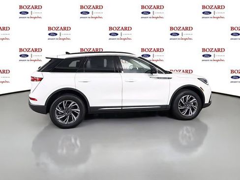 New 2026 Lincoln Corsair Premiere AWD/4WD image 9