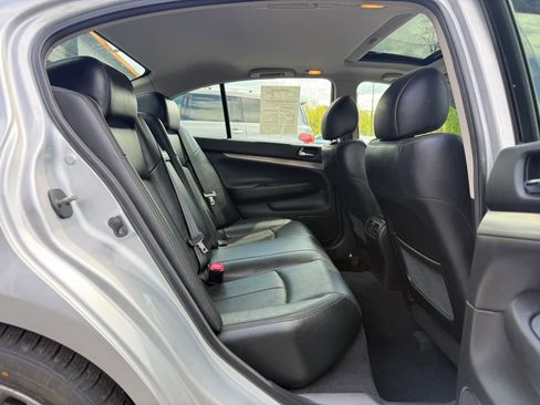 Used 2013 INFINITI G37 Journey w/ Premium Pkg RWD image 26