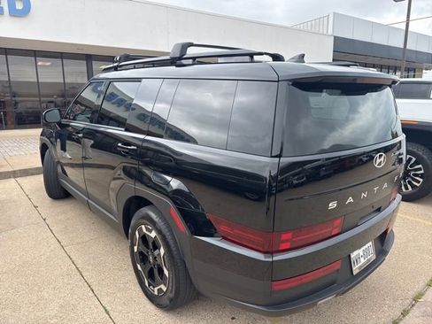 Used 2025 Hyundai Santa Fe SEL image 5