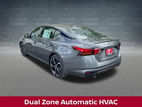 New 2025 Nissan Altima 2.5 SR w/ SR Premium Package image 14