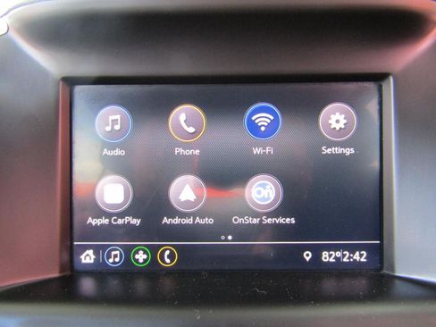 Used 2020 GMC Terrain SLE FWD image 16