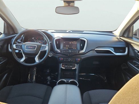 Used 2023 GMC Terrain SLE w/ Driver Convenience Package image 11
