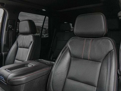 Used 2021 Chevrolet Tahoe RST image 11