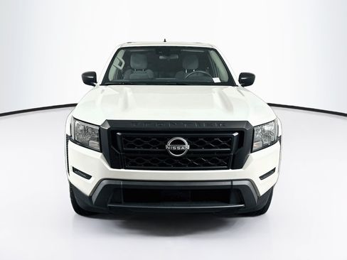 Used 2023 Nissan Frontier S w/ Technology Package RWD image 2