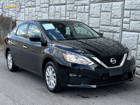 Used 2018 Nissan Sentra SV FWD image 3