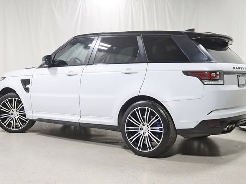 Used 2017 Land Rover Range Rover Sport SVR image 9