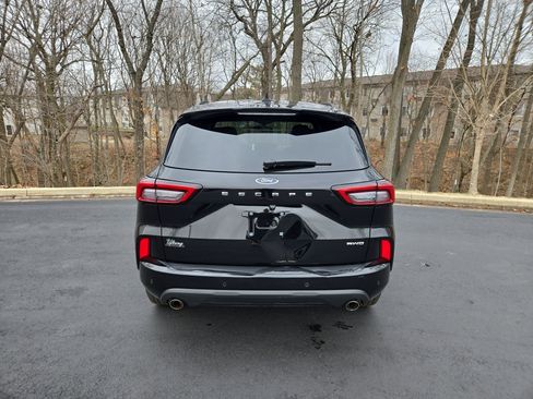 Used 2024 Ford Escape ST-Line w/ Tech Pack #1 image 8