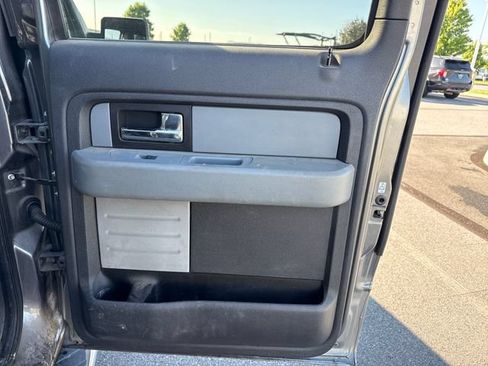 Used 2013 Ford F150 XLT w/ Luxury Equipment Group AWD/4WD image 16