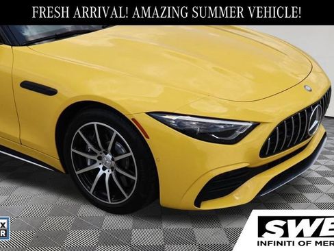 Used 2023 Mercedes-Benz SL 43 AMG w/ Loaded Compartment Package image 42