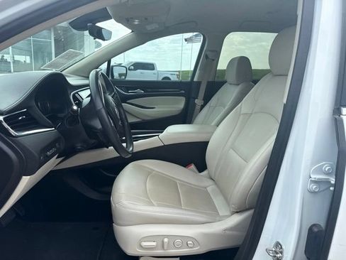 Used 2024 Buick Enclave Premium FWD image 2