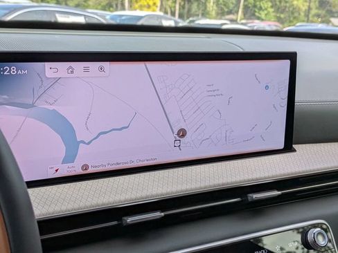 Used 2018 Genesis G80 3.3T Sport RWD image 23