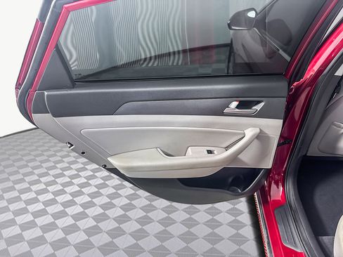 Used 2016 Hyundai Sonata SE image 26