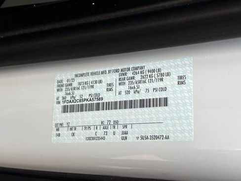 Used 2023 Ford Transit 350 XLT image 34