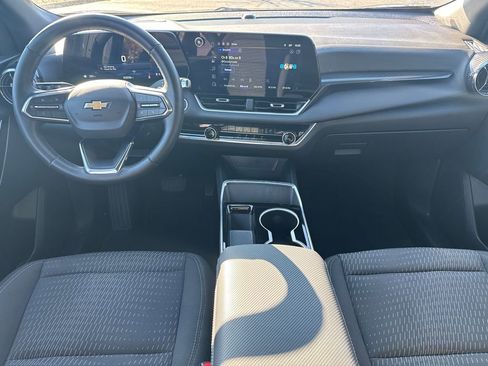 Certified 2025 Chevrolet Equinox LT image 22