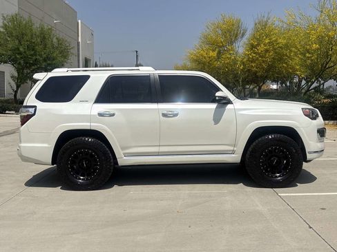 Used 2015 Toyota 4Runner Limited RWD image 2