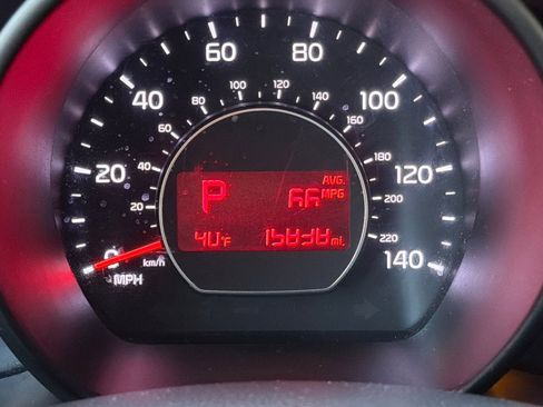Used 2015 Kia Soul FWD image 22