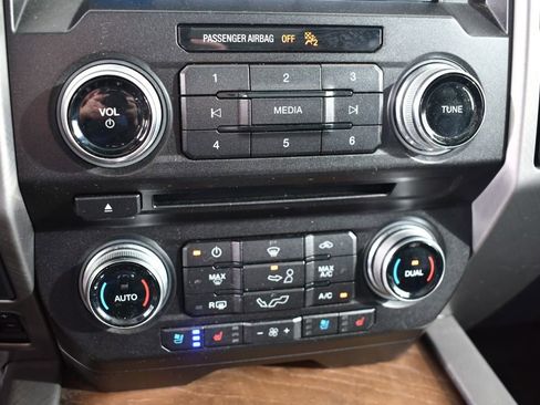 Used 2018 Ford F150 Limited AWD/4WD image 29