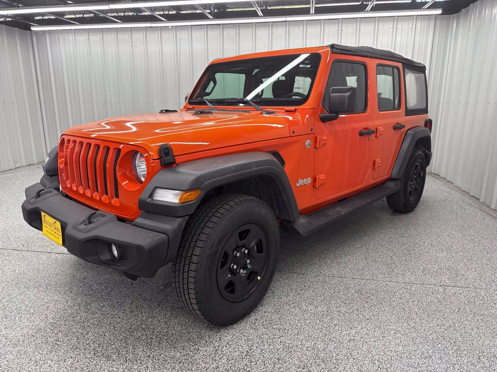 Used 2018 Jeep Wrangler Unlimited Sport AWD/4WD image 3
