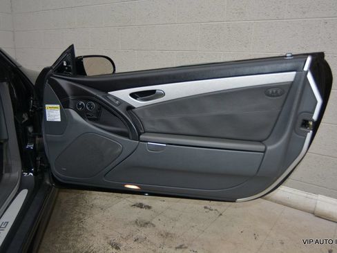 Used 2004 Mercedes-Benz SL 55 AMG image 17