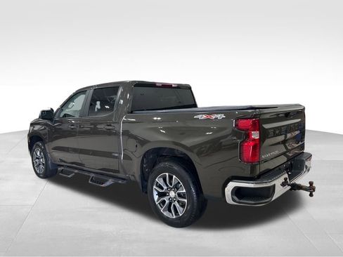 Used 2023 Chevrolet Silverado 1500 LT image 3