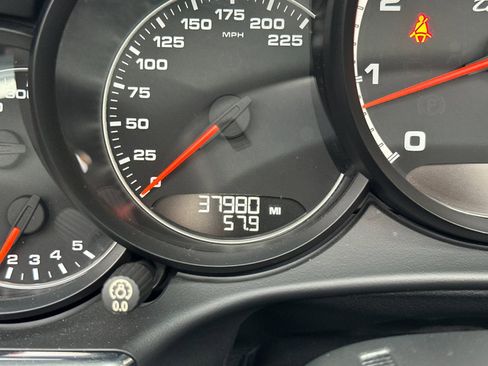 Used 2014 Porsche 911 Turbo image 24