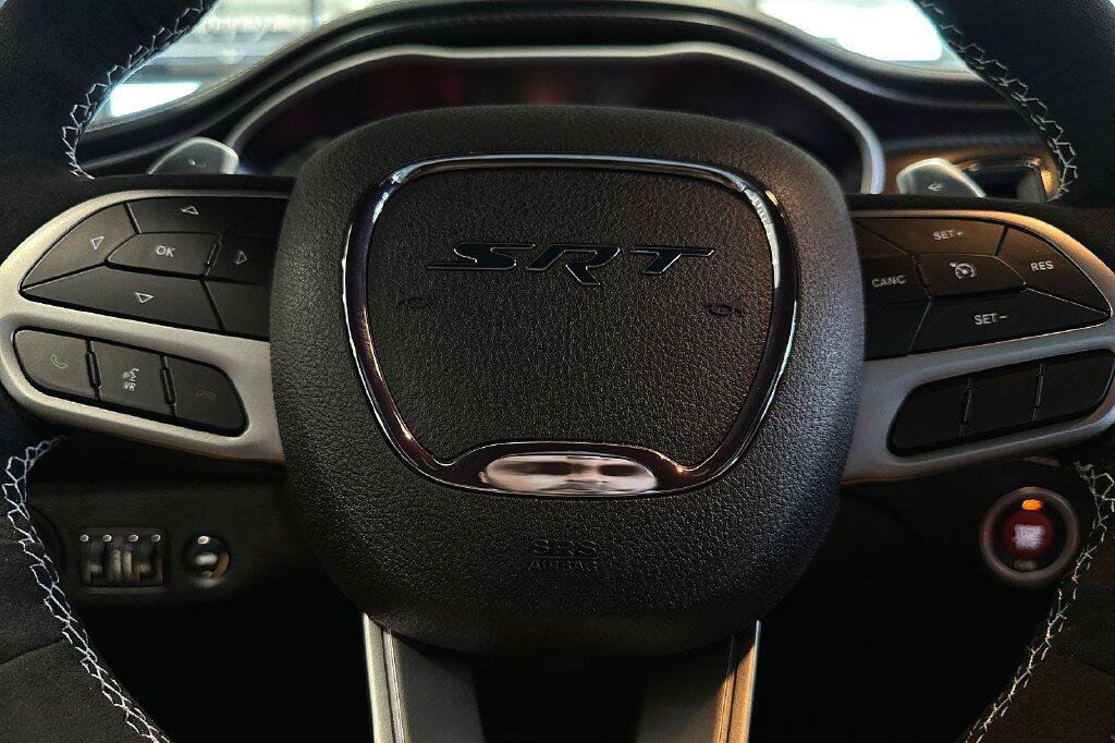 New 2023 Dodge Challenger SRT Hellcat Redeye RWD image 17