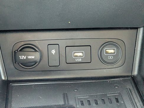 Used 2020 Hyundai Sonata Limited image 26