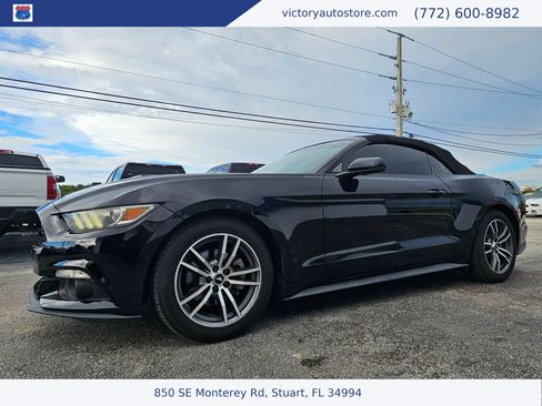 Used 2015 Ford Mustang Premium RWD image 8
