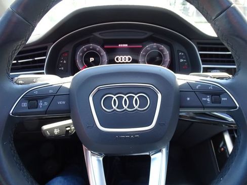 Used 2023 Audi Q7 3.0T Premium Plus AWD/4WD image 21