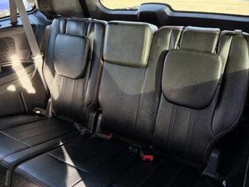 Used 2017 Dodge Grand Caravan GT image 22